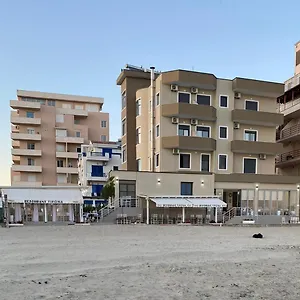 Отель Tirona, Дуррес